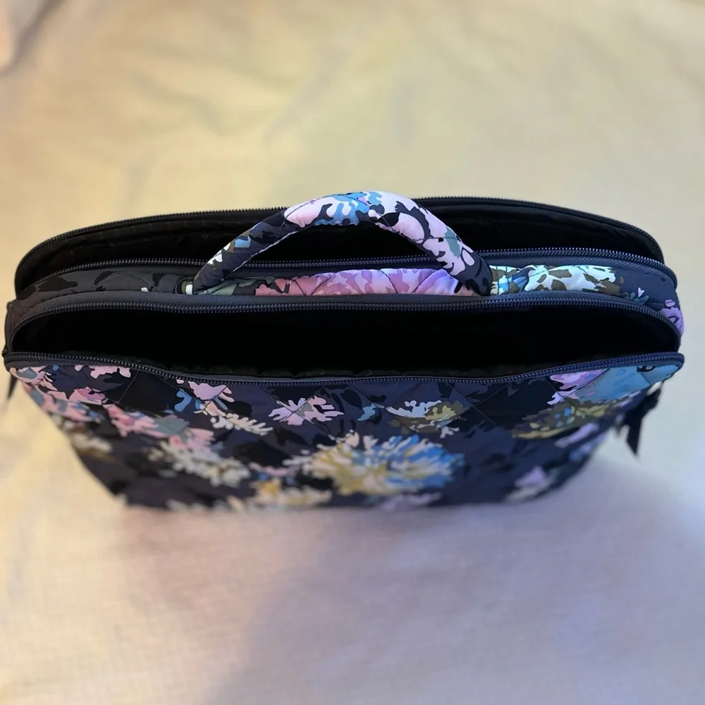 Vera Bradley Chrysanthemum Crush Shoulder Crossbody Laptop Case NWT